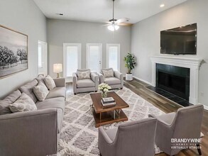 7819 Freehold Dr in Memphis, TN - Foto de edificio - Building Photo