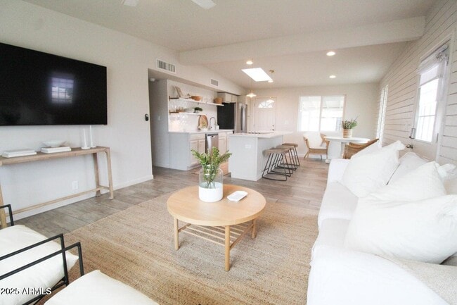 property at 7802 E Kimsey Ln