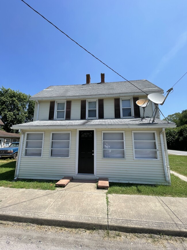 property at 213 E Church St