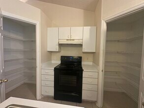 755 Palaiseau Ct in Kissimmee, FL - Building Photo - Building Photo