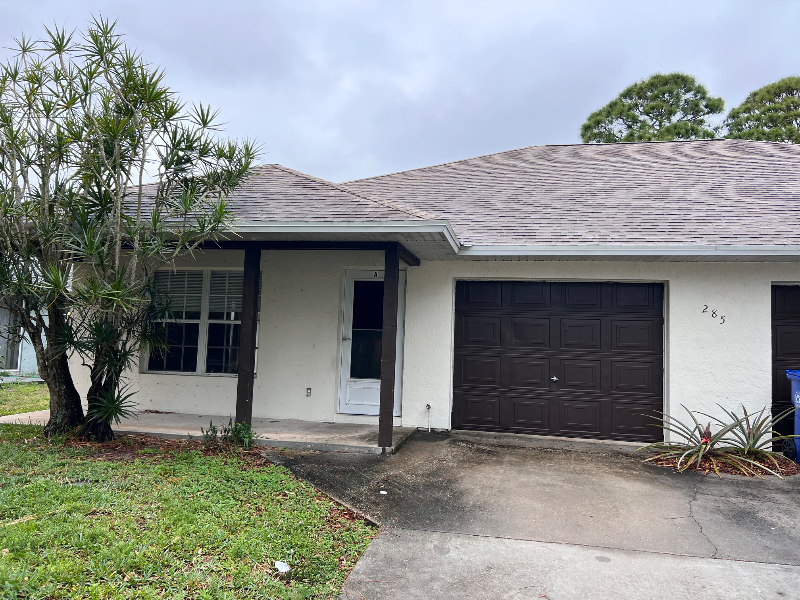 285 Harp Terrace in Sebastian, FL - Building Photo