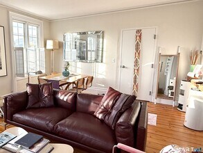 137 Water St in Stonington, CT - Building Photo - Building Photo