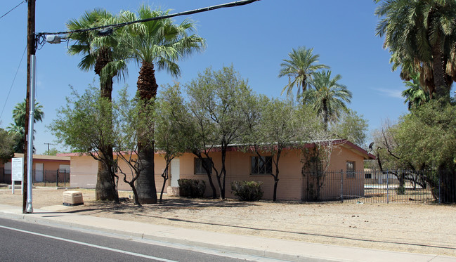 3510 N Miller Rd in Scottsdale, AZ - Building Photo - Building Photo