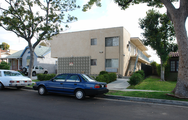 420 Griswold St in Glendale, CA - Building Photo - Building Photo