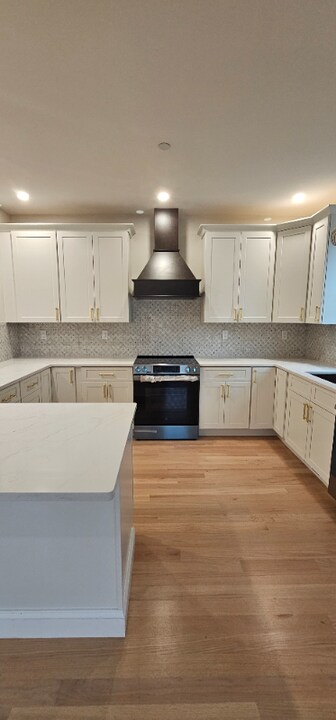 15 Hadley Pl in Medford, MA - Building Photo