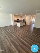 329 Spaight Acrs Wy in Wake Forest, NC - Building Photo - Building Photo