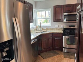 530 W Oregon Ave in Phoenix, AZ - Building Photo - Building Photo