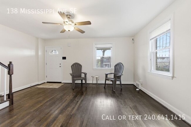 138 Mississippi Ave SE in Washington, DC - Building Photo - Building Photo
