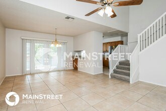 2389 Carriage Run Rd in Kissimmee, FL - Building Photo - Building Photo