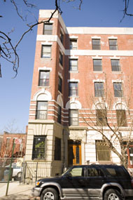 261 W 137th St in New York, NY - Foto de edificio