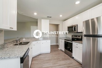 1238 NE 40th Terrace in Cape Coral, FL - Foto de edificio - Building Photo
