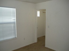 4930 W Intrepid Ln-Unit -202 * in Boise, ID - Building Photo - Building Photo