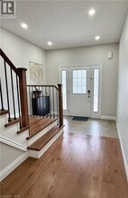 284 Ginseng St in Waterloo, ON - Building Photo - Building Photo