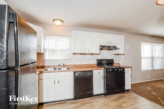 6208 Silver Fox Dr in Florissant, MO - Foto de edificio - Building Photo