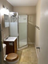 810 S Taylor St in El Dorado, KS - Building Photo - Building Photo