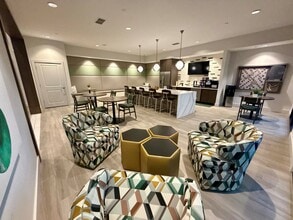 Integra Palms in Riverview, FL - Foto de edificio - Building Photo