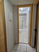 5881 NW 16th Pl in Sunrise, FL - Foto de edificio - Building Photo