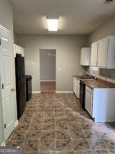 5335 Willow Park Blvd in College Park, GA - Building Photo - Building Photo