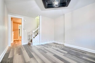 2707 Presbury St in Baltimore, MD - Building Photo - Building Photo