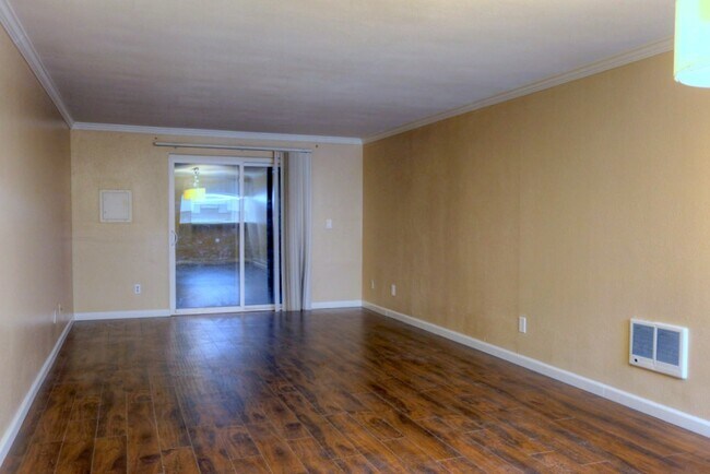 14515 NE 32nd St in Bellevue, WA - Building Photo - Building Photo