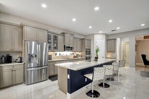 8952 Cypress Grove Ln in Royal Palm Beach, FL - Building Photo