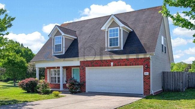 4041 Sequoia Trail in Spring Hill, TN - Foto de edificio - Building Photo