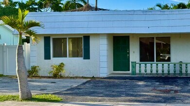 103 Laredo Ln in Boca Raton, FL - Building Photo - Building Photo