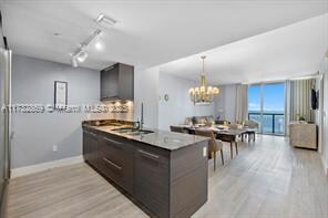 485 Brickell Ave, Unit # 4309 in Miami, FL - Foto de edificio - Building Photo