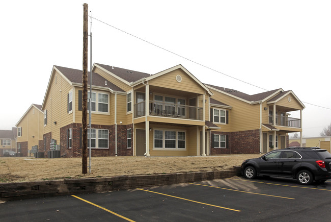 Logandale Apartments in Muskogee, OK - Building Photo - Building Photo