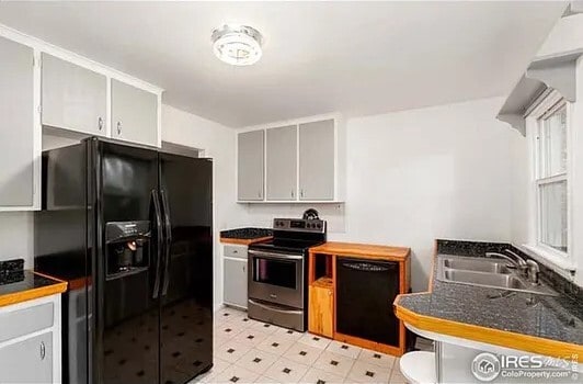 property at 2411 14th Ave Ct