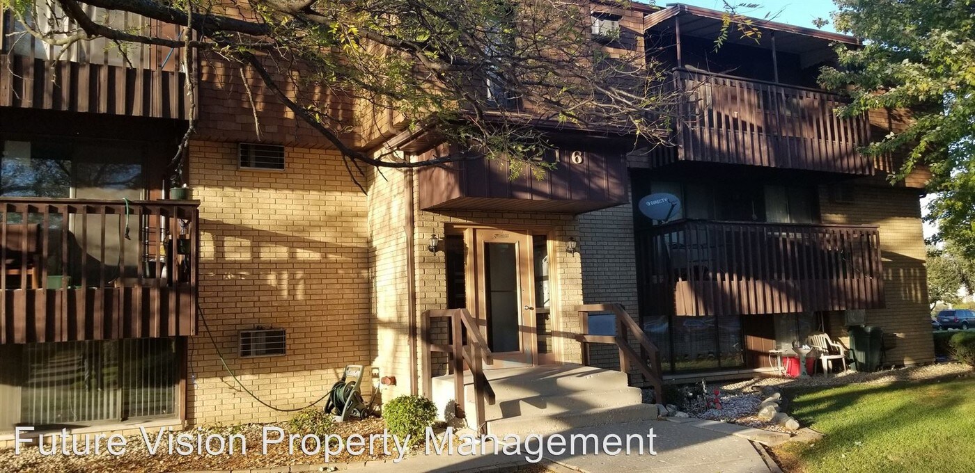 2230 Oneida St in Joliet, IL - Building Photo