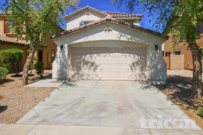 property at 40268 W Helen Ct