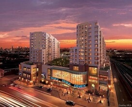 40-22 College Point Blvd in Queens, NY - Building Photo - Building Photo