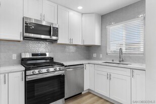 3817 Marlborough Ave in San Diego, CA - Building Photo