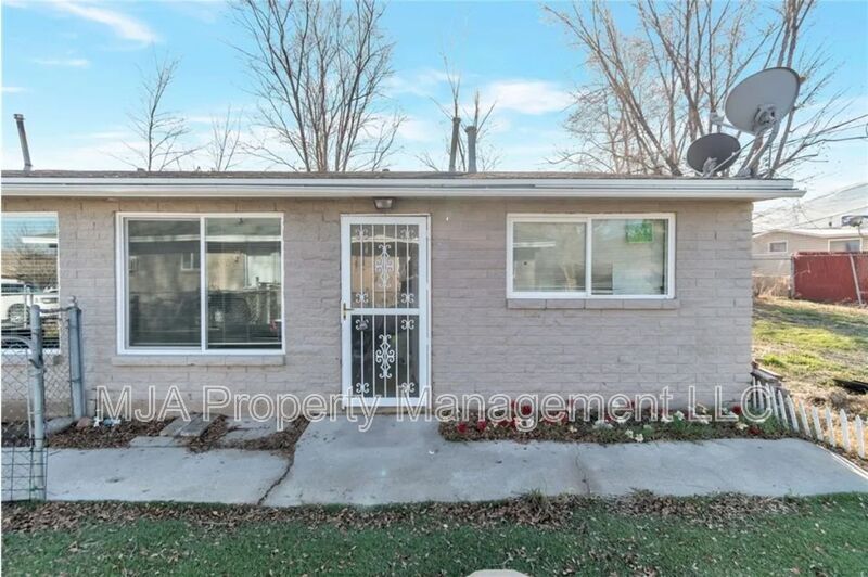 2650 8990 W in Magna, UT - Building Photo