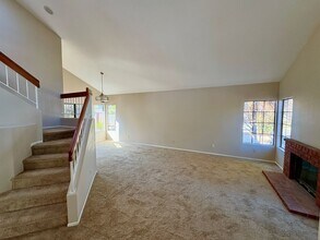 5248 Heatherwood Dr in Oceanside, CA - Building Photo - Building Photo