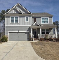 278 Etowah Pkwy in Dawsonville, GA - Building Photo