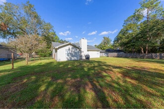 3989 Hunters Lake Cir E in Jacksonville, FL - Building Photo - Building Photo