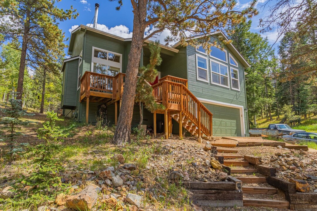 413 Remwood Cir in Divide, CO - Building Photo