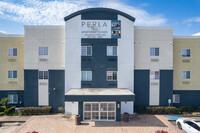 Perla 1960 in Houston, TX - Foto de edificio - Building Photo