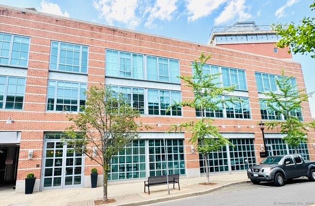 25 Marshall St in Norwalk, CT - Building Photo - Building Photo