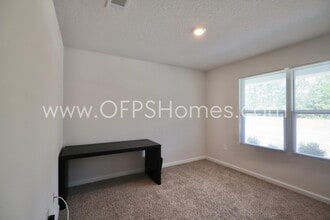 3582 Sugar Maple Ln in Crestview, FL - Building Photo - Building Photo