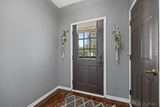2518 Carrolwood Rd in Naperville, IL - Building Photo - Building Photo