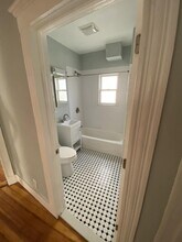 7 Bay State Ave, Unit 1 in Somerville, MA - Building Photo - Building Photo