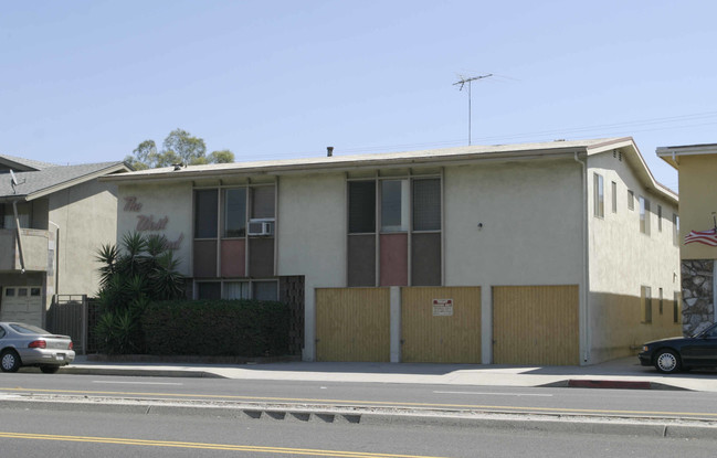 West Wind Apartments in Long Beach, CA - Foto de edificio - Building Photo