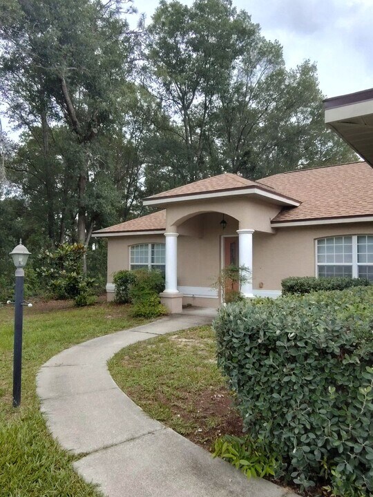 10311 SW 54th Ct in Ocala, FL - Building Photo