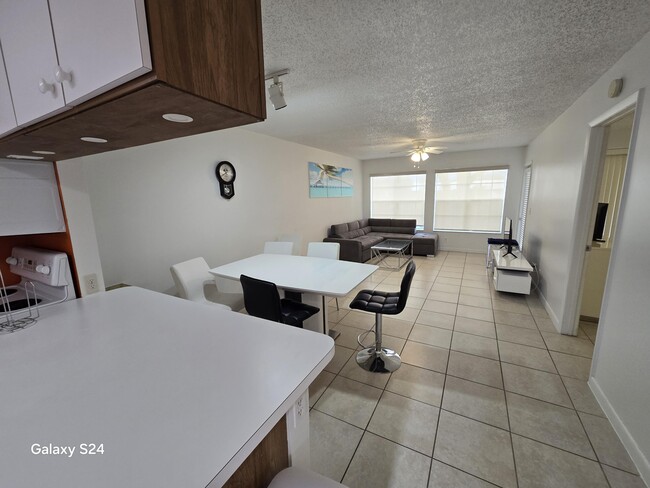 6292 La Costa Dr in Boca Raton, FL - Building Photo - Building Photo