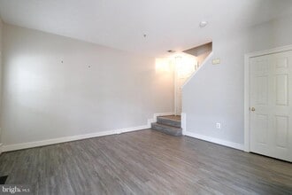 46349 Pryor Square in Sterling, VA - Building Photo - Building Photo