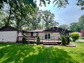 1140 Ironwood Dr in Findlay, OH - Building Photo - Building Photo