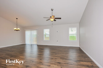 241 Turning Mill Dr in Wentzville, MO - Building Photo - Building Photo